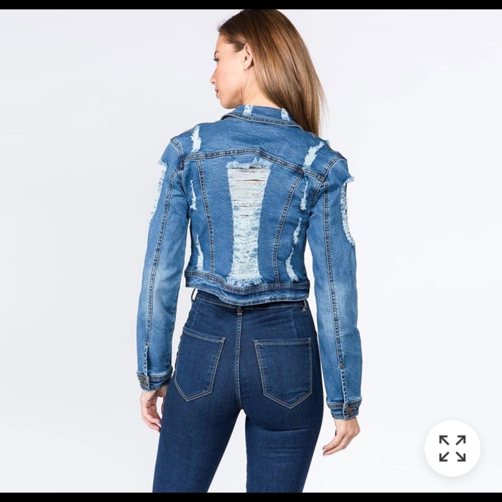 Jean jacket distressed